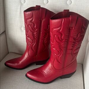 Soda red cowboy boots Reno-s brand new 7.5